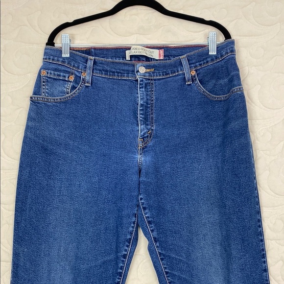Levi's Relaxed Bootcut Blue Jeans Size 14M - Picture 2 of 11